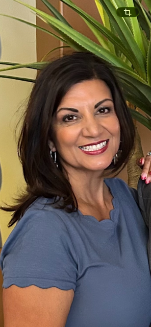 Dalia Harris, licensed independent health insurance advisor